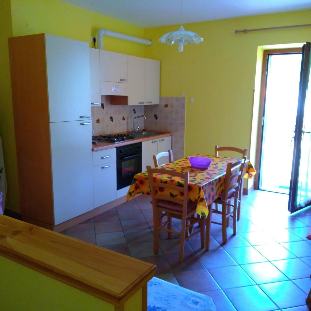 דירות Tremosine Ulivi Sul Garda Garden By Gardadomusmea מראה חיצוני תמונה